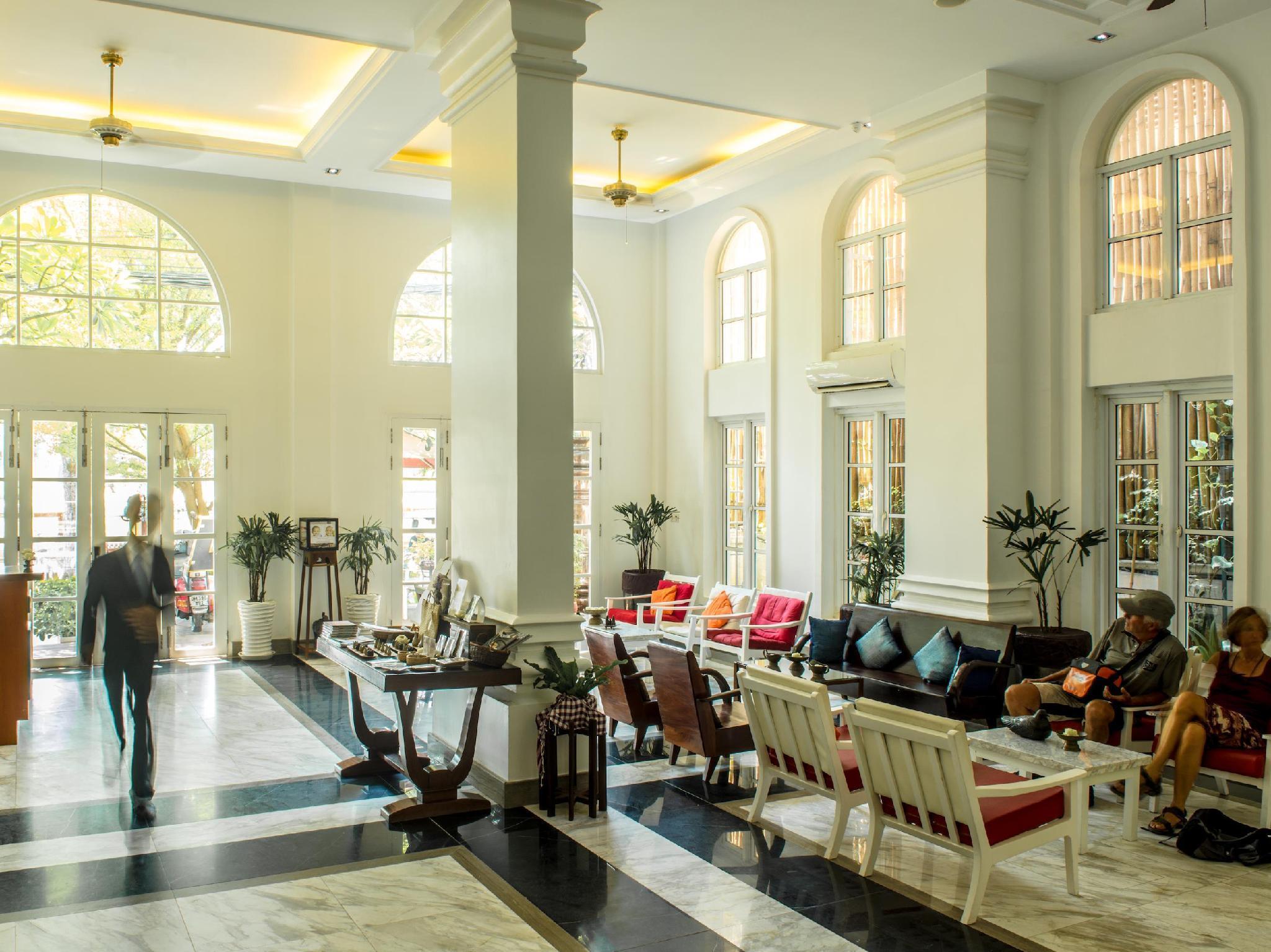 The Frangipani Royal Palace Hotel Phnompen Kültér fotó