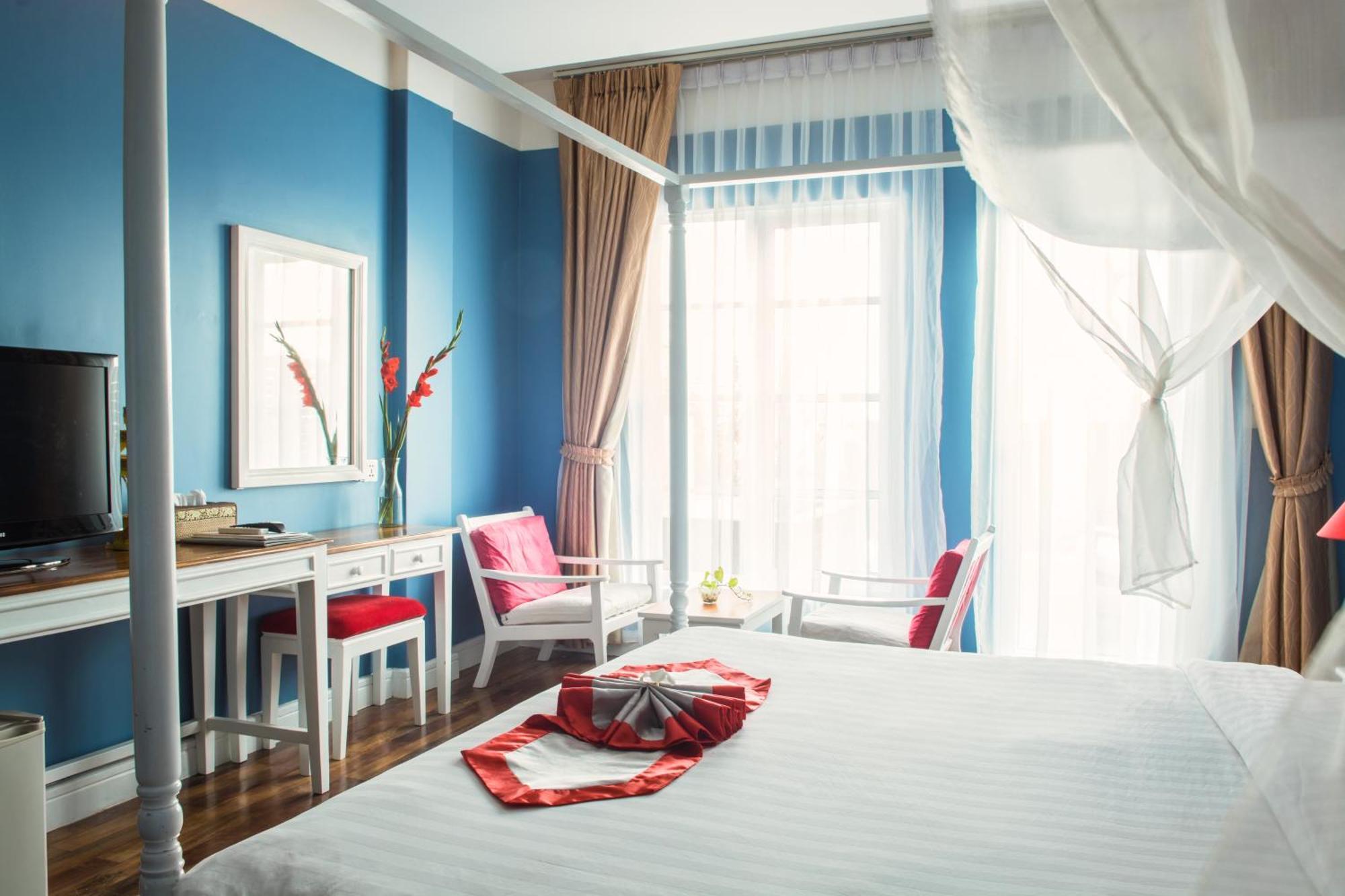 The Frangipani Royal Palace Hotel Phnompen Kültér fotó